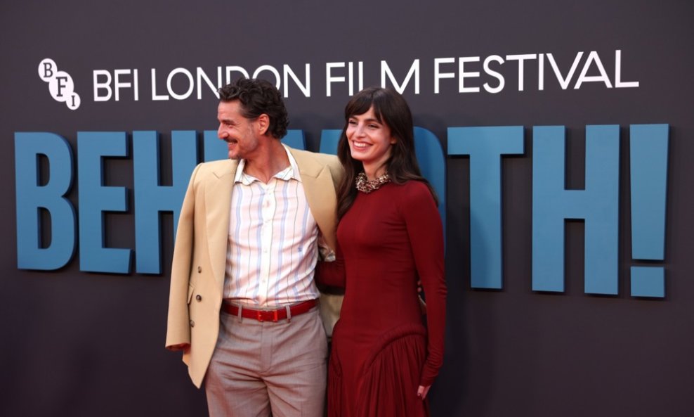 Pedro Pascal sa sestrom Lux