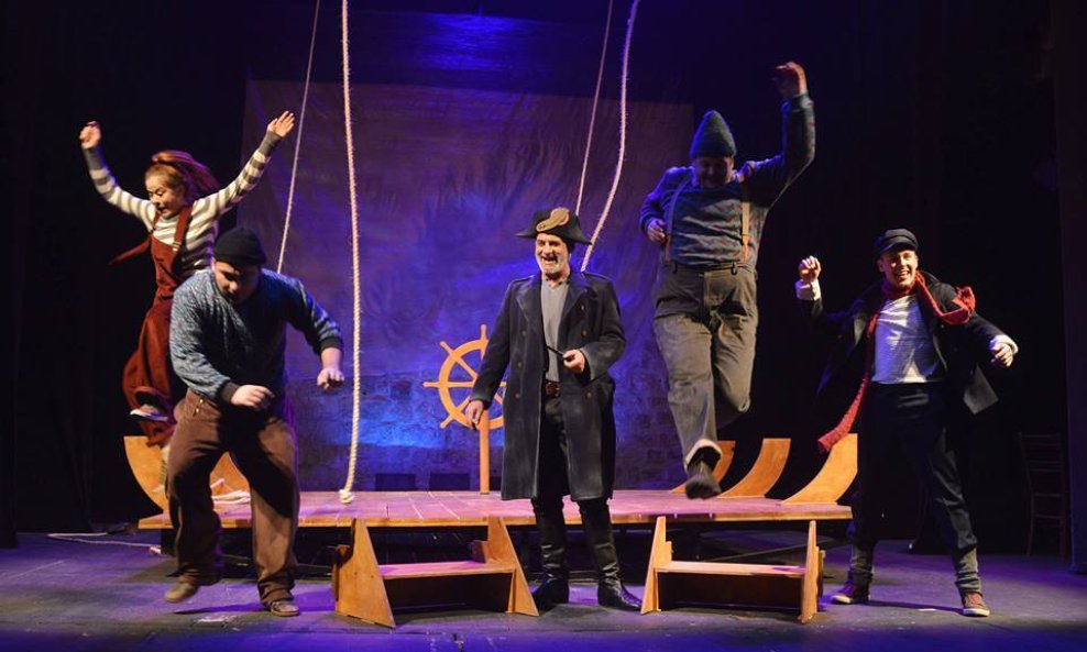 Legenda o beskrajnom moru