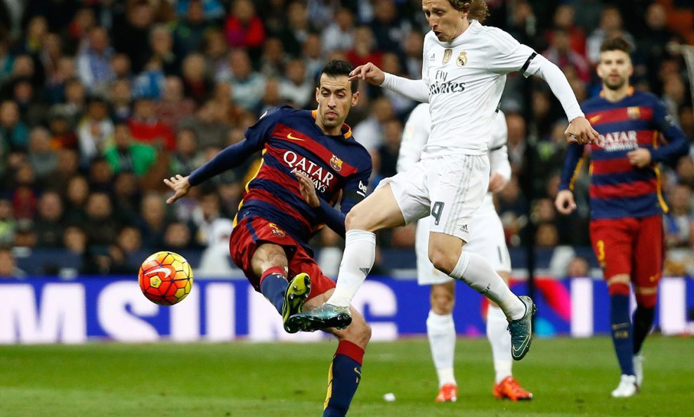 Real Madrid (Luka Modrić) - Barcelona (Sergio Busquets)