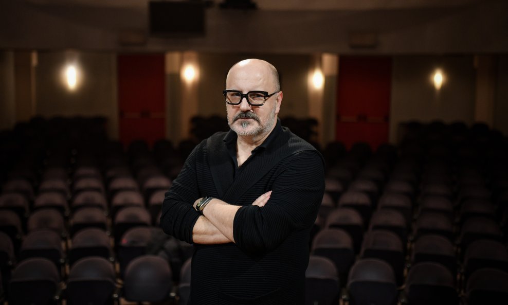 Redatelj Kokan Mladenović jedan je od najangažiranijih kazališnih autora u regiji