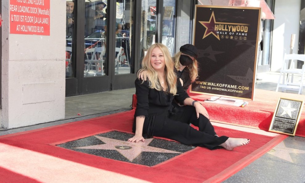 Christina Applegate