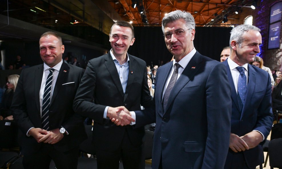 Ivan Penava i Andrej Plenković