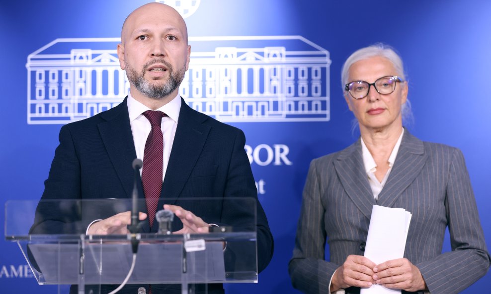 Mihael Zmajlović i Dušica Radojčić