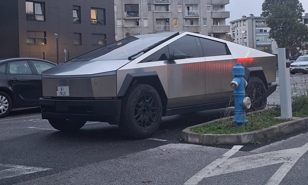 Cybertruck u Zagrebu