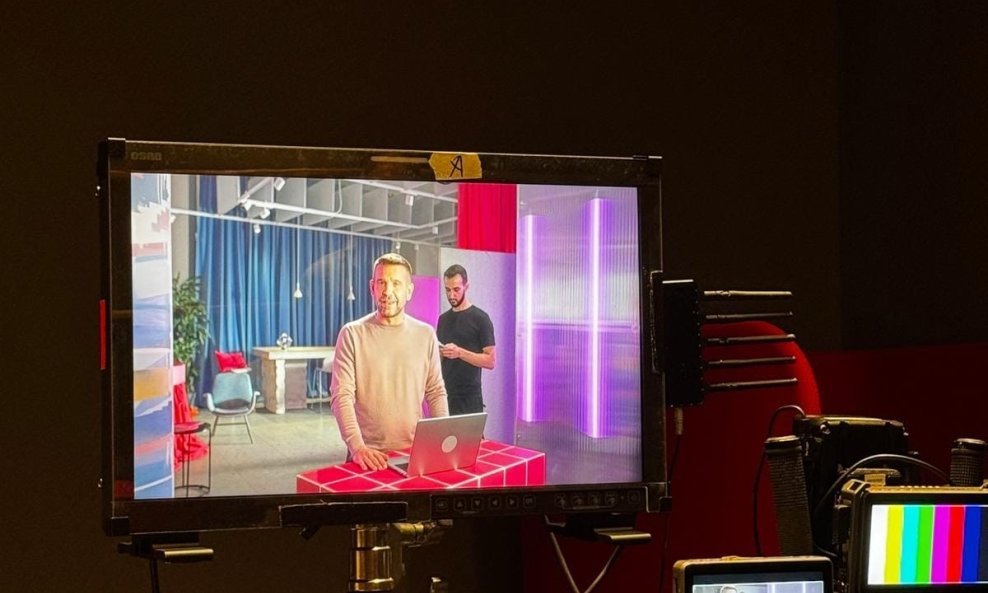 Hrvatski Telekom, Video edukacije o umjetnoj inteligenciji za roditelje i djecu