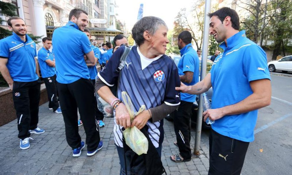 Dinamovci u šetnji Kijevom (5)