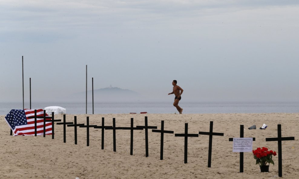 Brazil tuguje za žrtvama u Newtownu