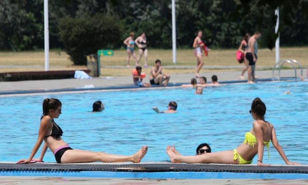 Osječani su pokrenuli online peticiju za izgradnju olimpijskog 50-metarskog bazena