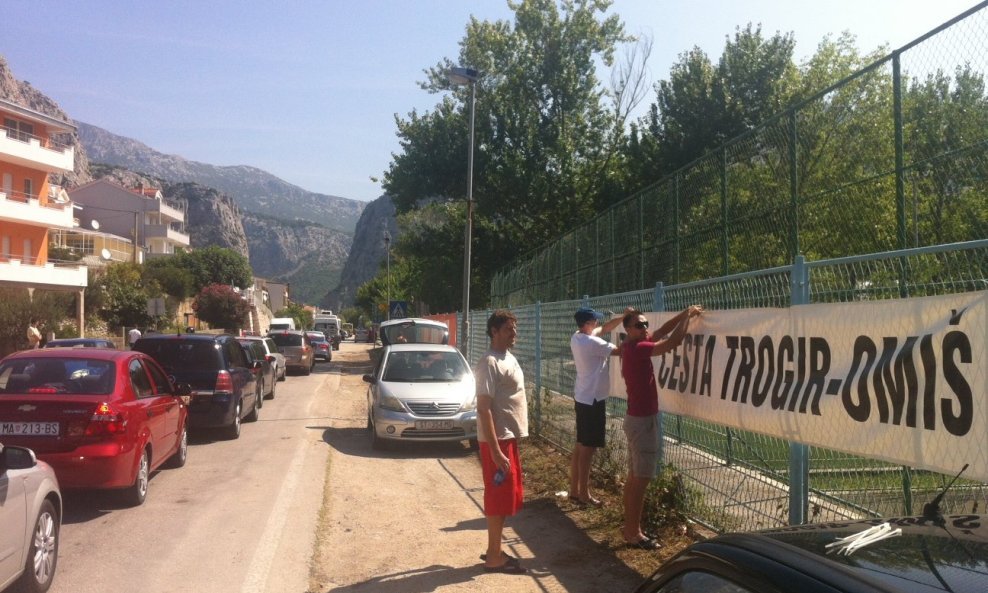 Brza cesta Trogir Omiš