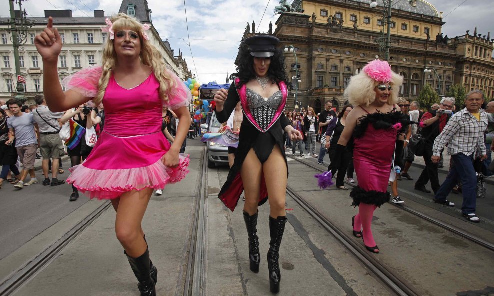 gay pride prag