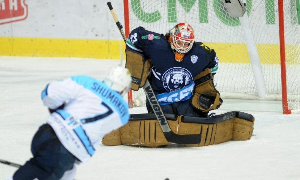 KHL Medveščak - HC Sibir Novosibirsk - Sergey Shumakov, Barry Brust