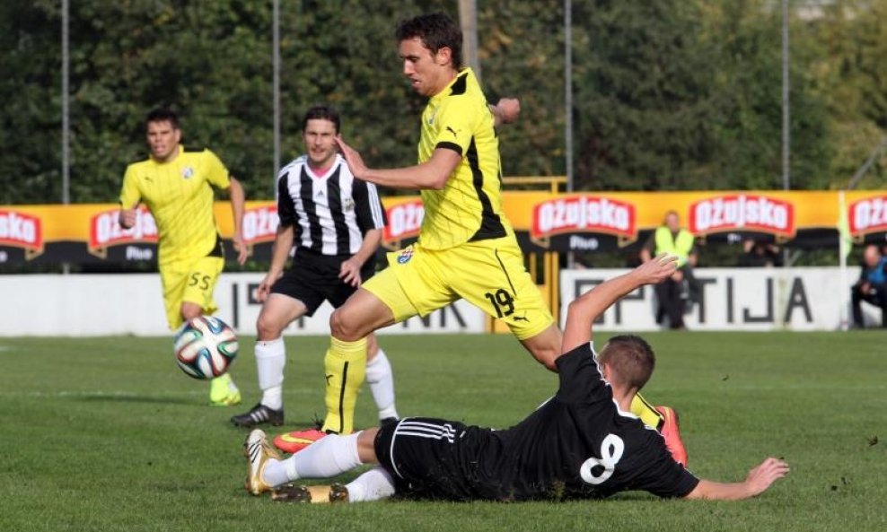 Opatija - Osmina finala Hrvatskog nogometnog kupa, NK Opatija - GNK Dinamo  Josip Pivarić