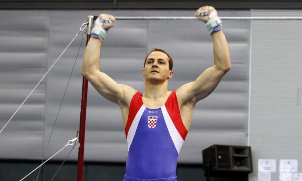 Mario Možnik gimnastika