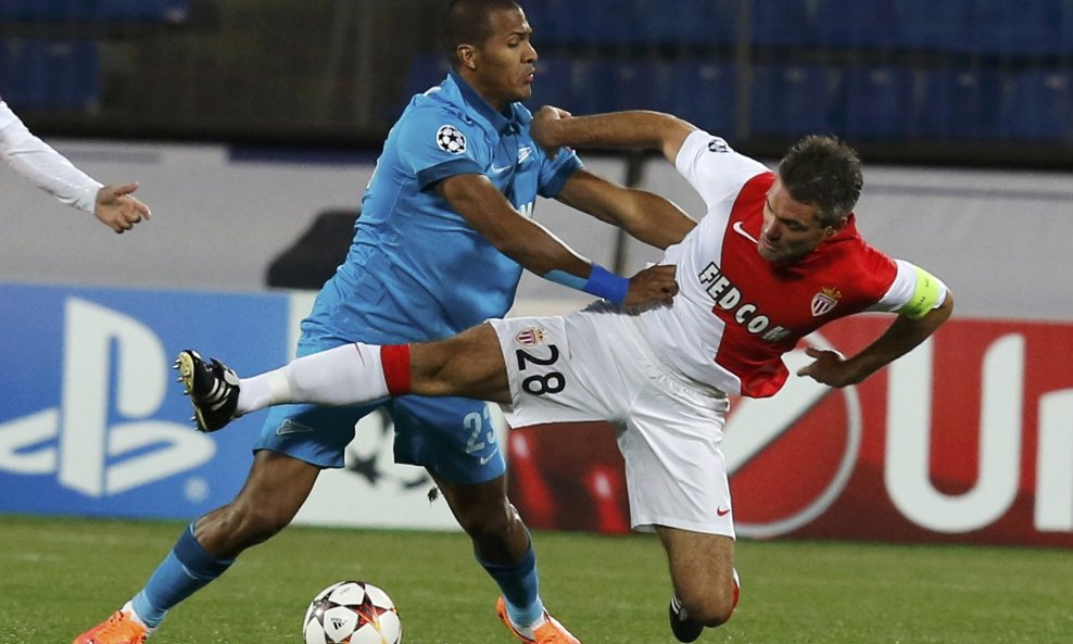 Jose Rondon (Zenit) i Jeremy Toulalan (Monaco)