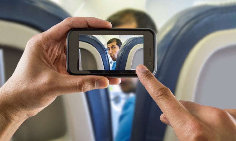 pametni telefon smartphone avion fotografiranje