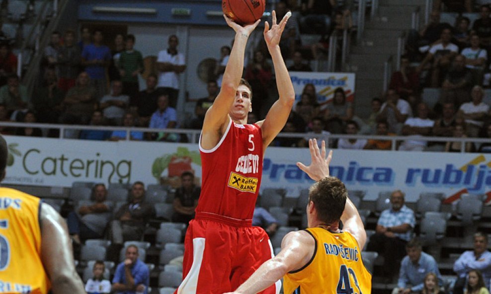 tOMISLAV zUBČIĆ LEON RADOŠEVIĆ cEDEVITA aLBA bERLIN