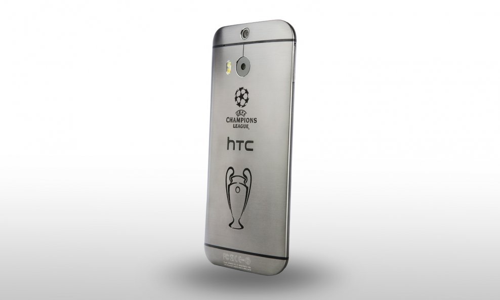 HTC_UEFA-Phone_side1