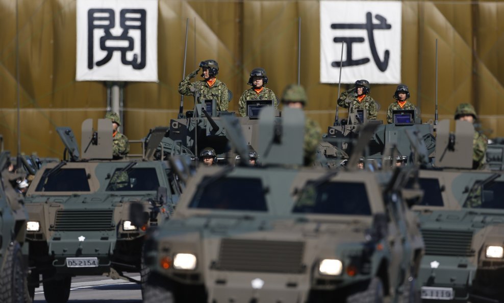 Japanska vlada prihvatila je rekordno visok prijedlog vojnog proračuna