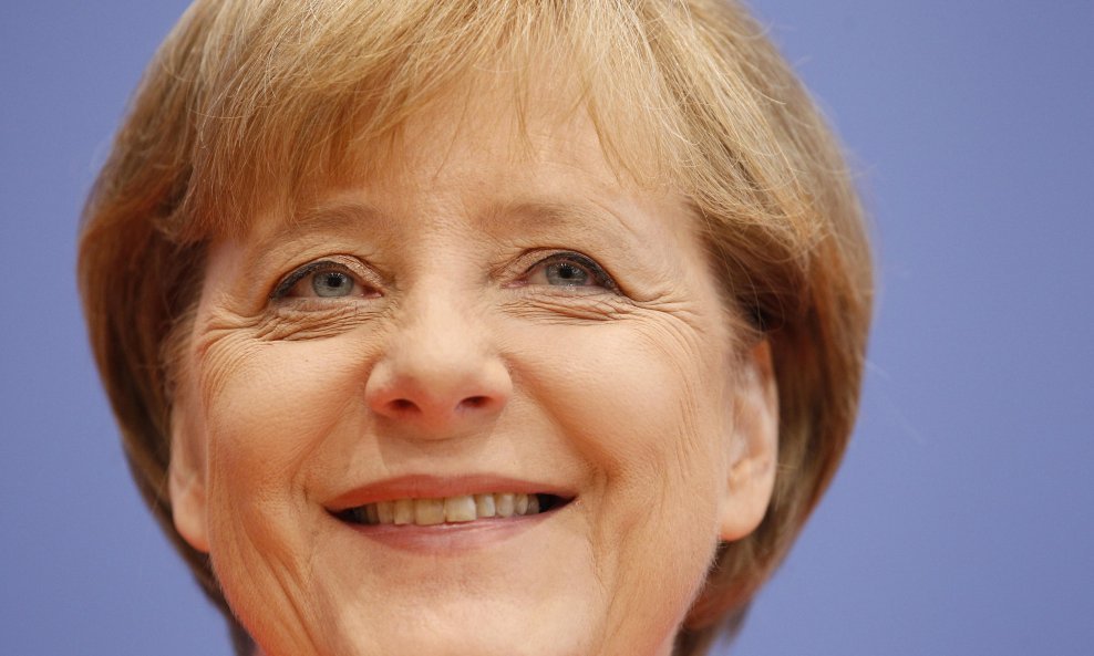 angela merkel osmijeh