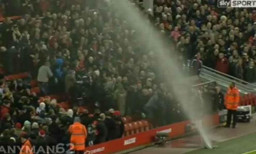 Prskalica na Anfiled Roadu