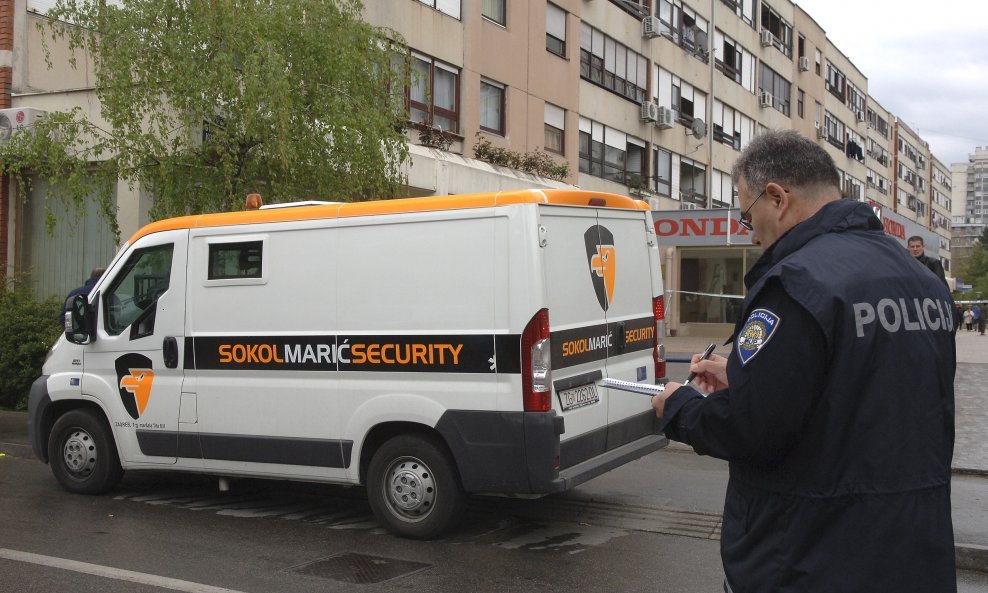 sokol marić kombi policija pljačka