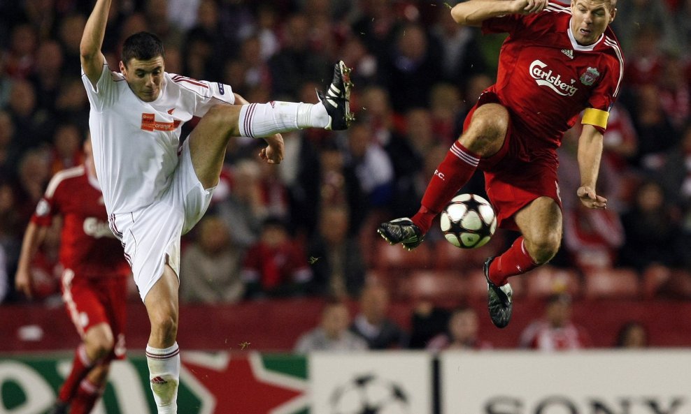Liverpool - Debrecen, Steven Gerrard