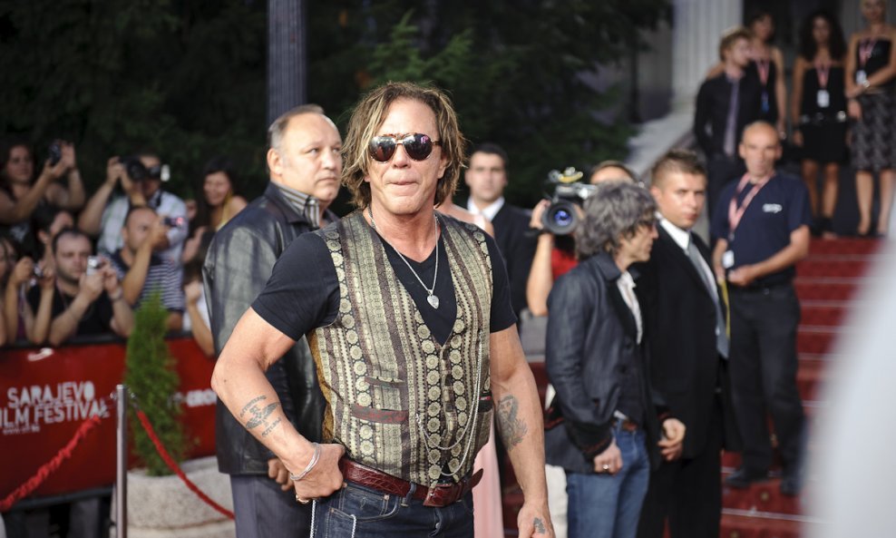 Mickey Rourke na crvenom tepihu (10)