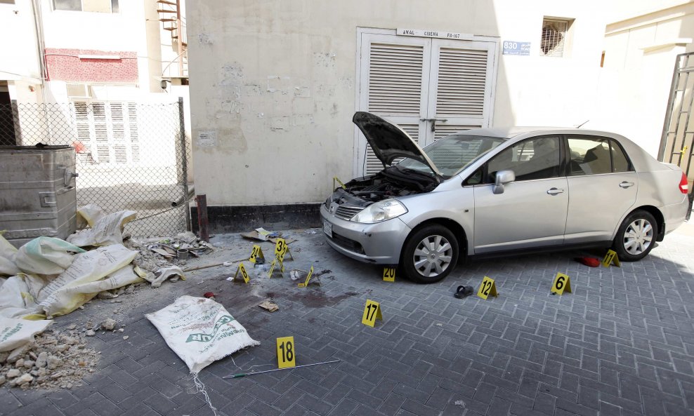 Bombaški napad u Manami