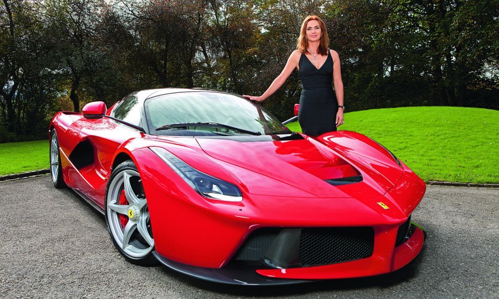 Ferrari-LaFerrari-Cornelia-Hagmann-1