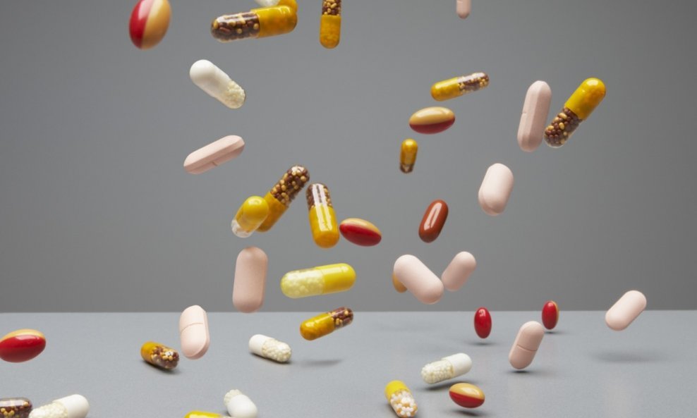 tablete pilule lijekovi