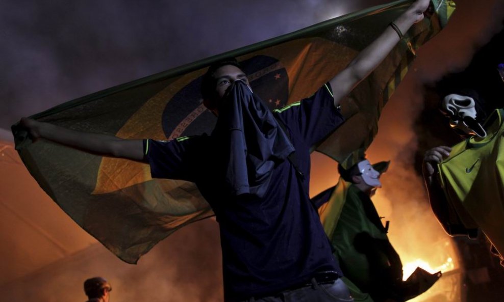 Neredi u Brazilu