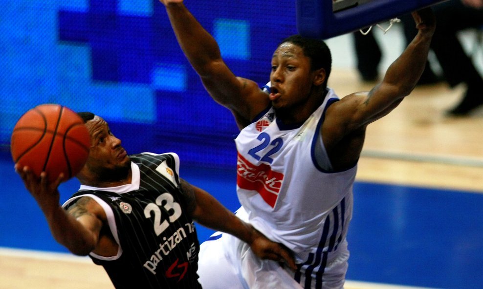 Cibona - Partizan, James Dominic i Demonte Harper