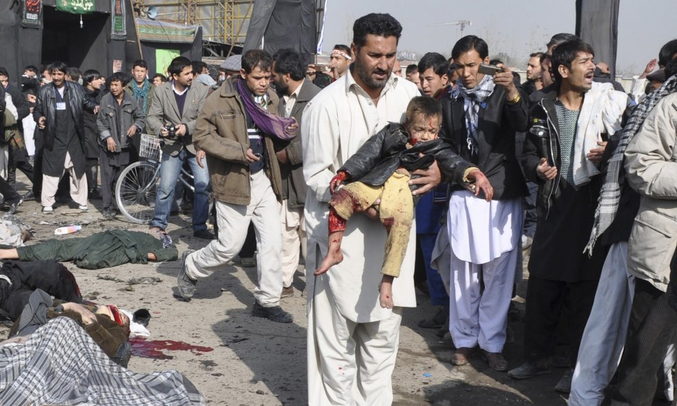 Afganistan bombaš samoubojica