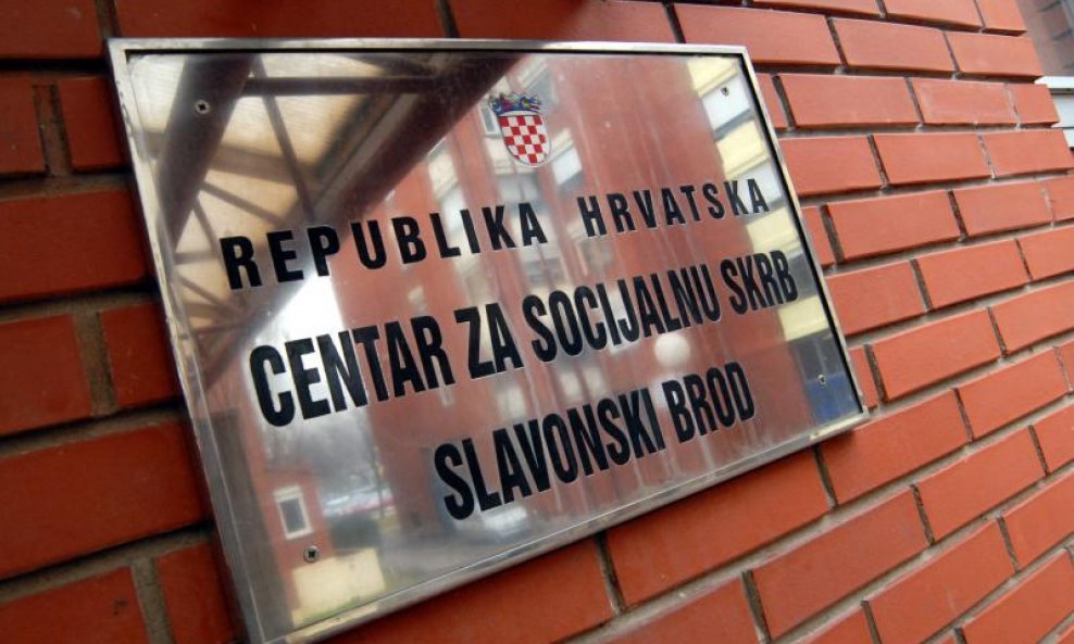 Centar za socijalnu skrb Slavonski Brod