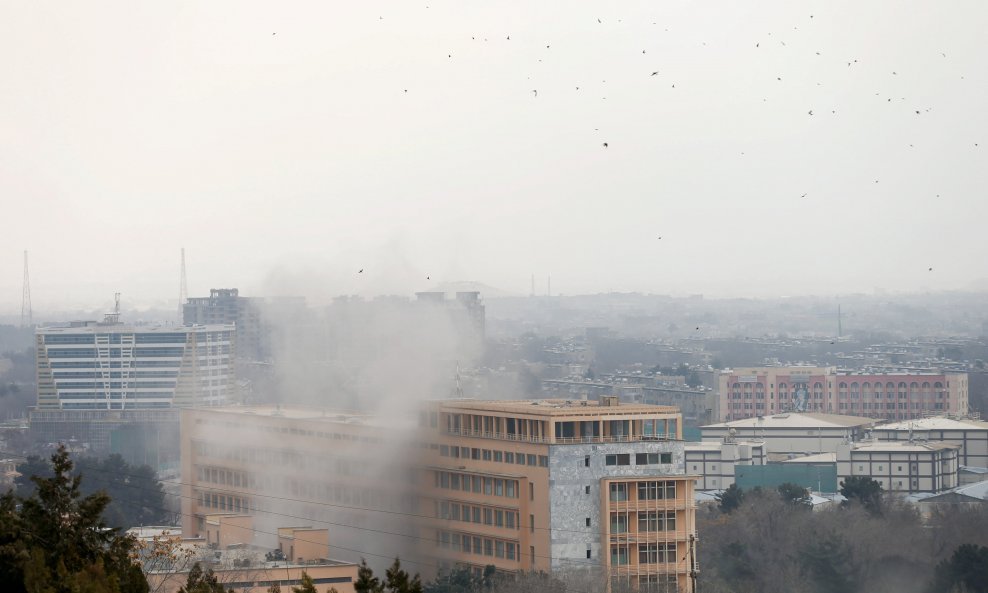 Militanti su napali vojnu bolnicu u Kabulu