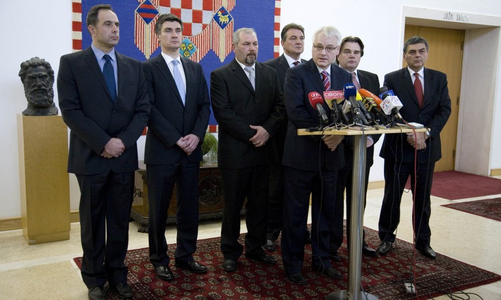 Josipović i oporba