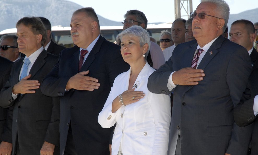 LUKA PLOČE, KOSOR, ŠUKER, BEBIĆ