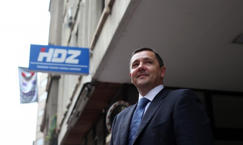 Andrija Mikulić