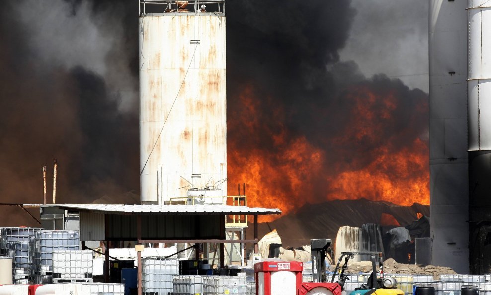 Ekplozija požar tvornice