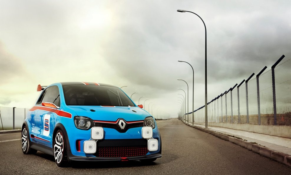 Renault-TwinRun-Concept-17[2]