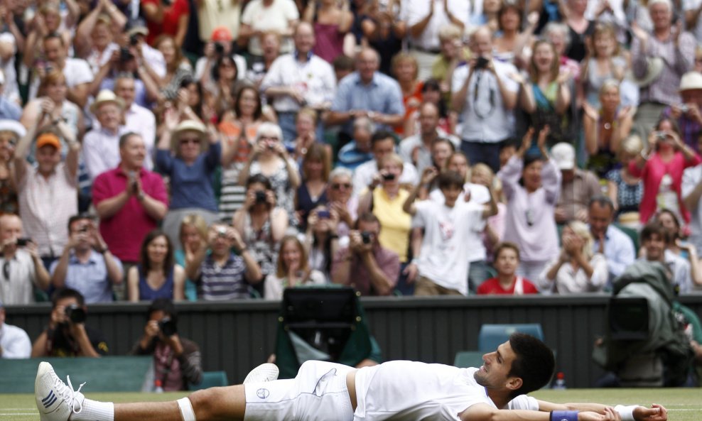 Wimbledon 2011., Đoković - Nadal, 10