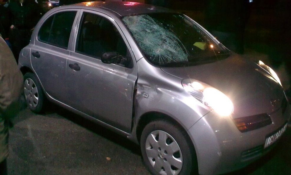 Napadnuti hrvatski navijači (1)