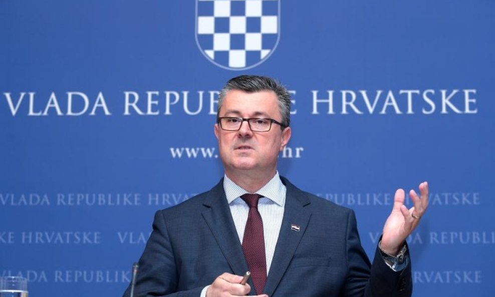 Tihomir Orešković (2)