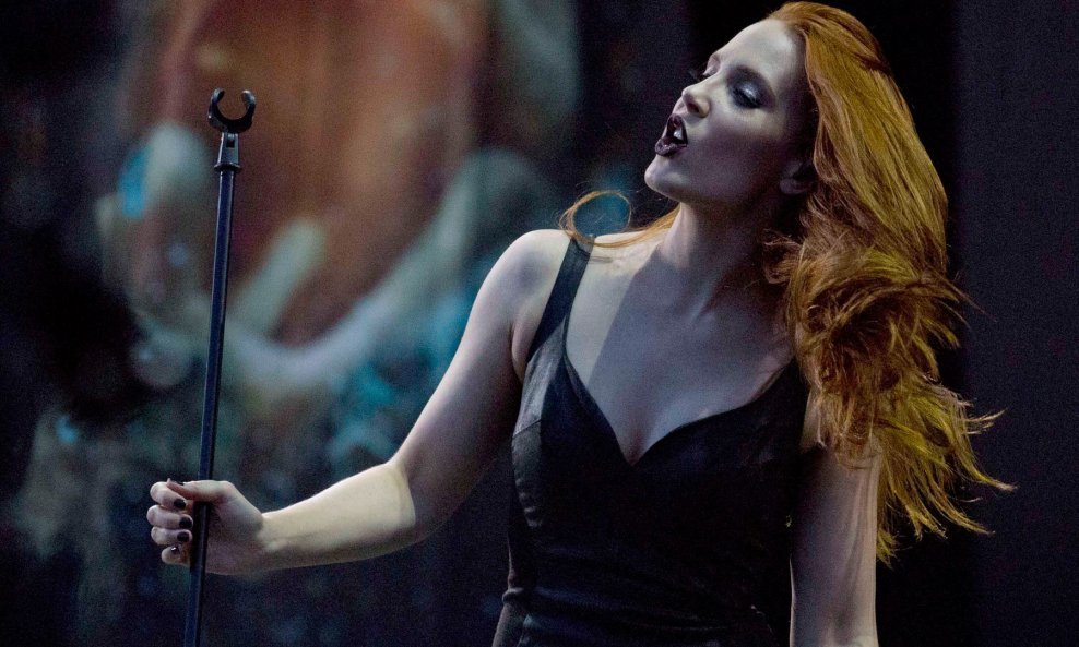 Simone Simons