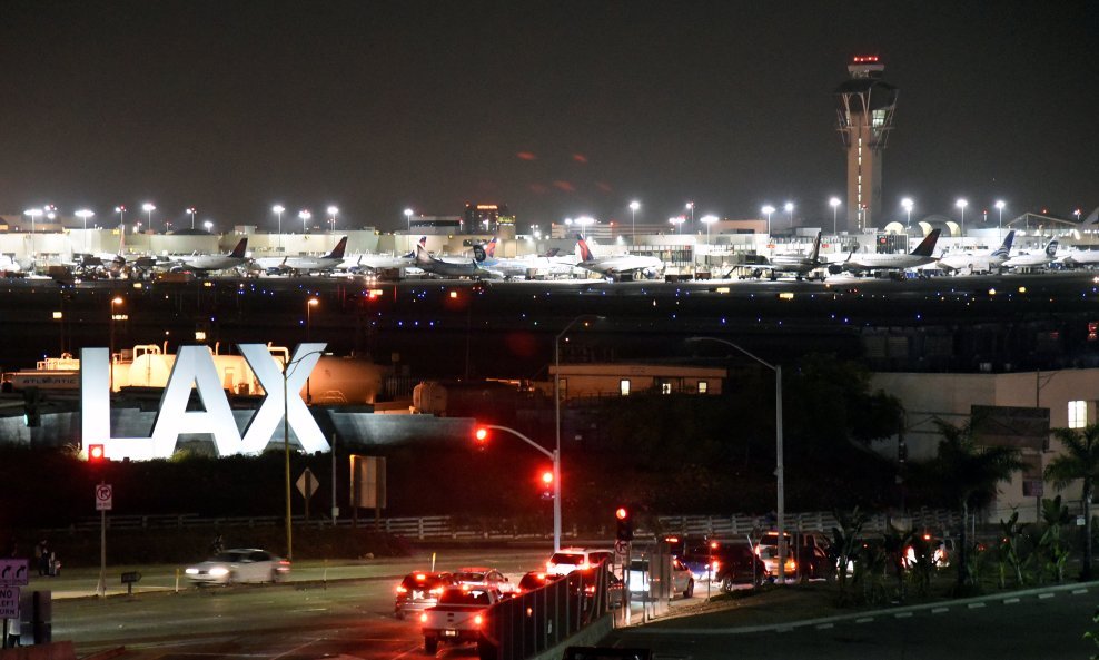LAX