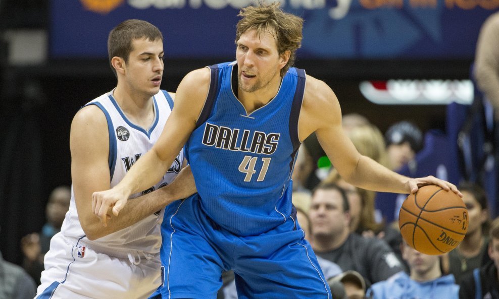 Dirk Nowitzki i Nemanja Bjelica