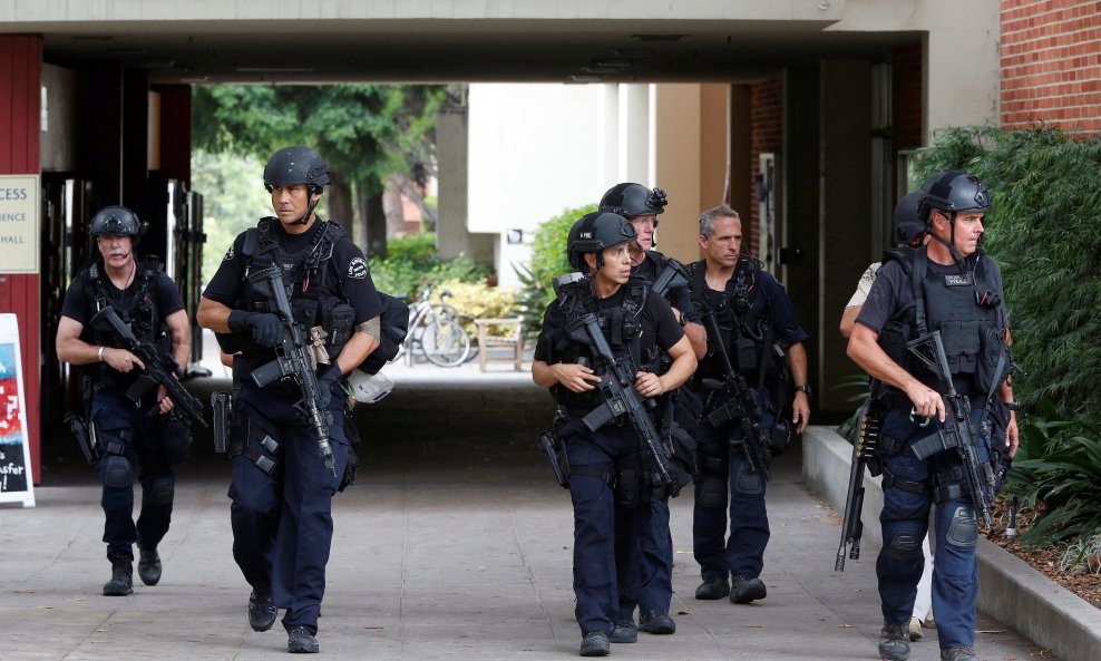 Pucnjava u Los Angelesu