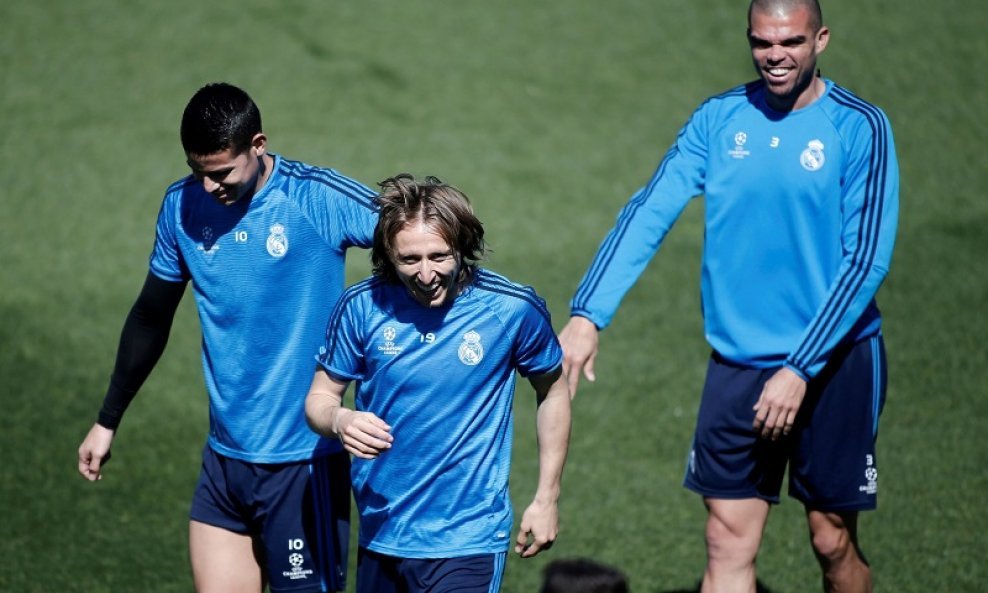 James Rodriguez, Luka Modrić, Pepe