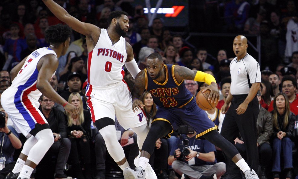 LeBron James i Andre Drummond