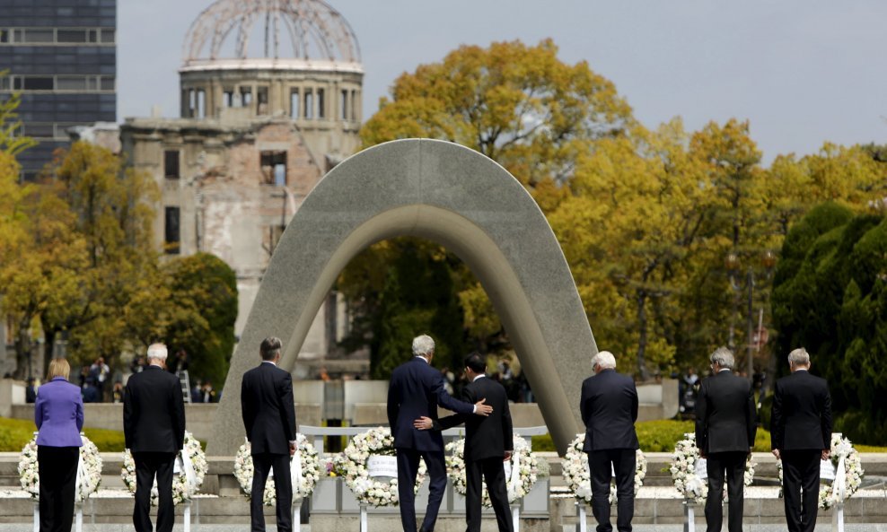 John Kerry u Hirošimi